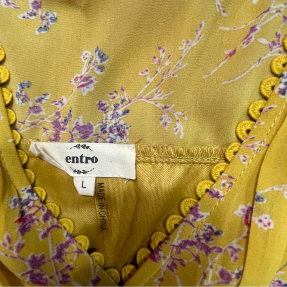 Entro Mustard Floral V-Neck Top - Picture 6 of 8